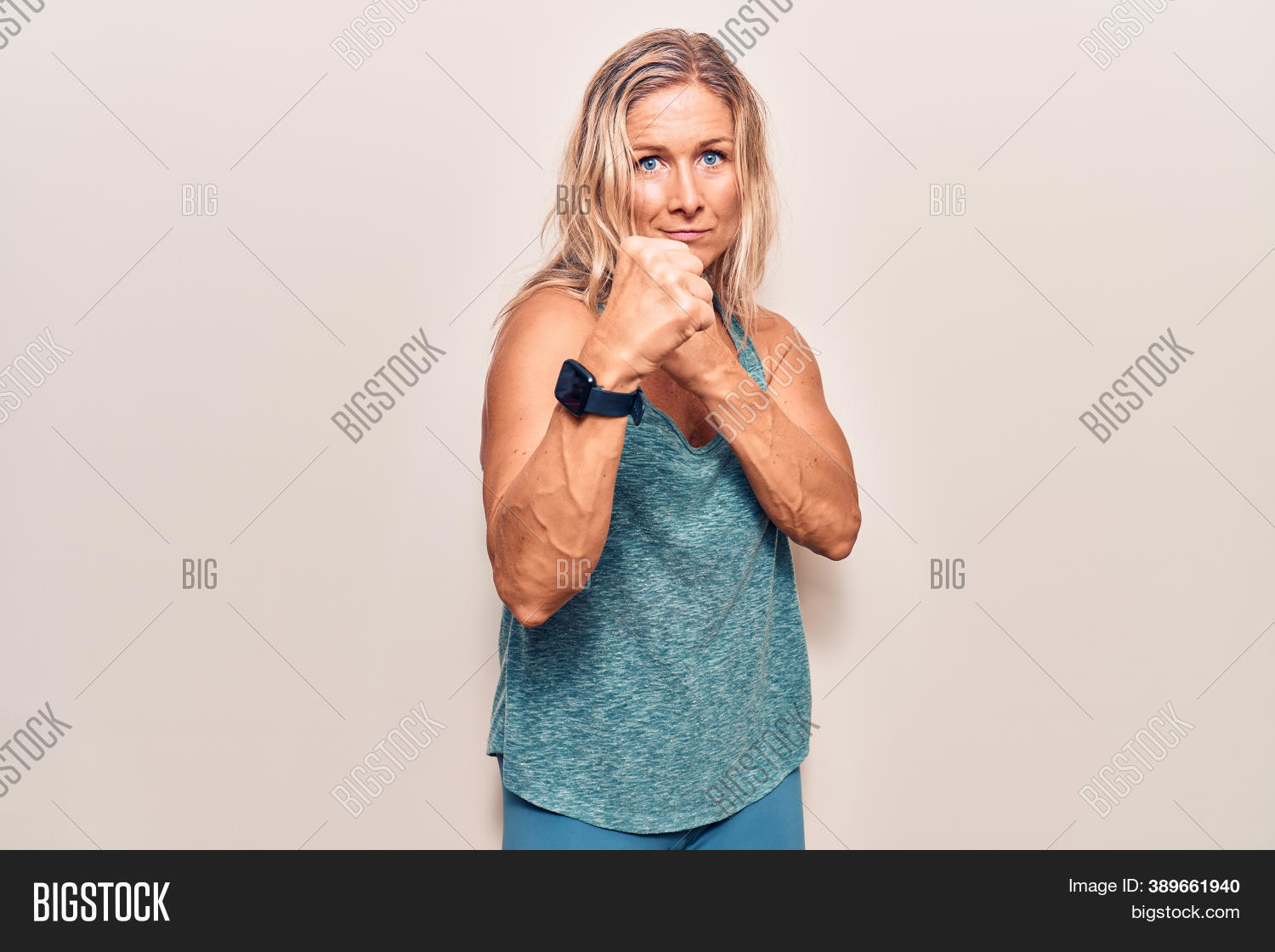 Best of Mature women fisted