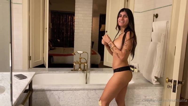 bing morales add photo mia khalifa bathtub full video