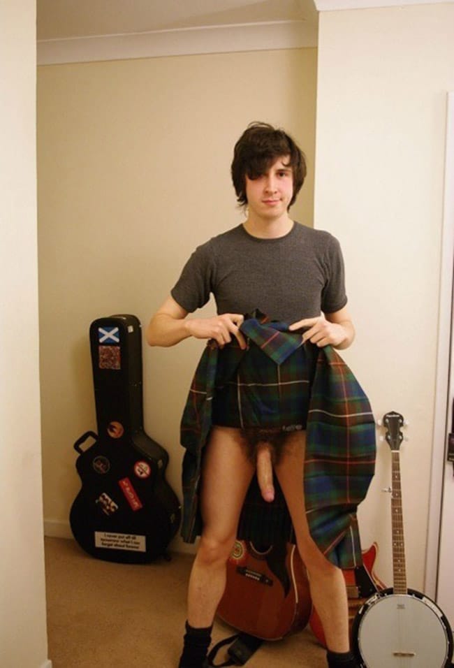 naked guys in kilts