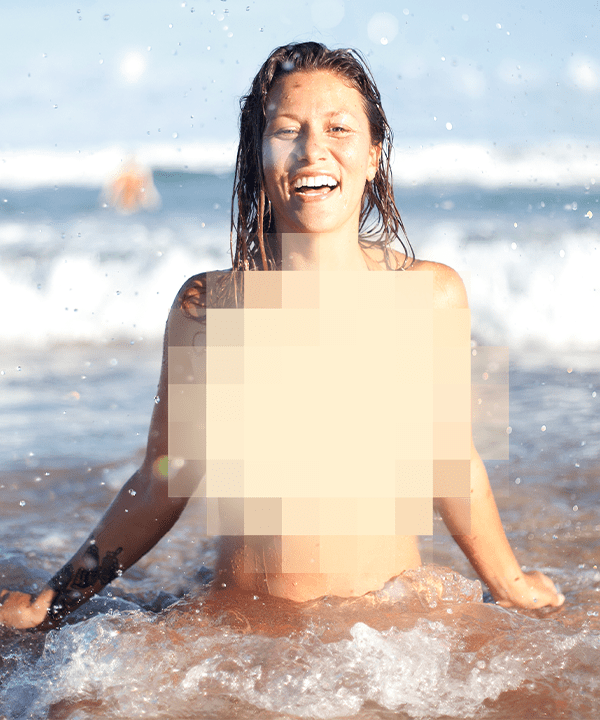 dalia hosny add photo naked on a nude beach