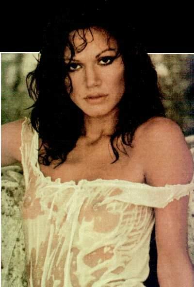 anne marie conway recommends Pamela Hensley Nude