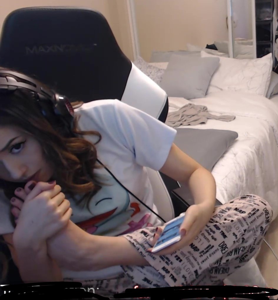 Best of Pokimane feet porn