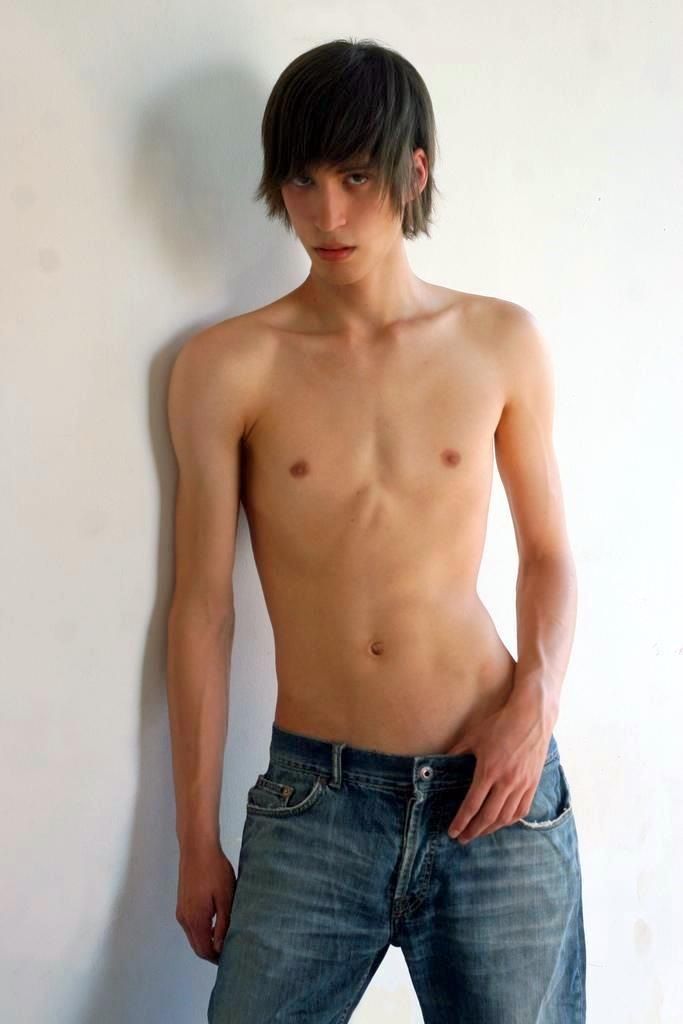 abbie lou recommends slim twinks pic